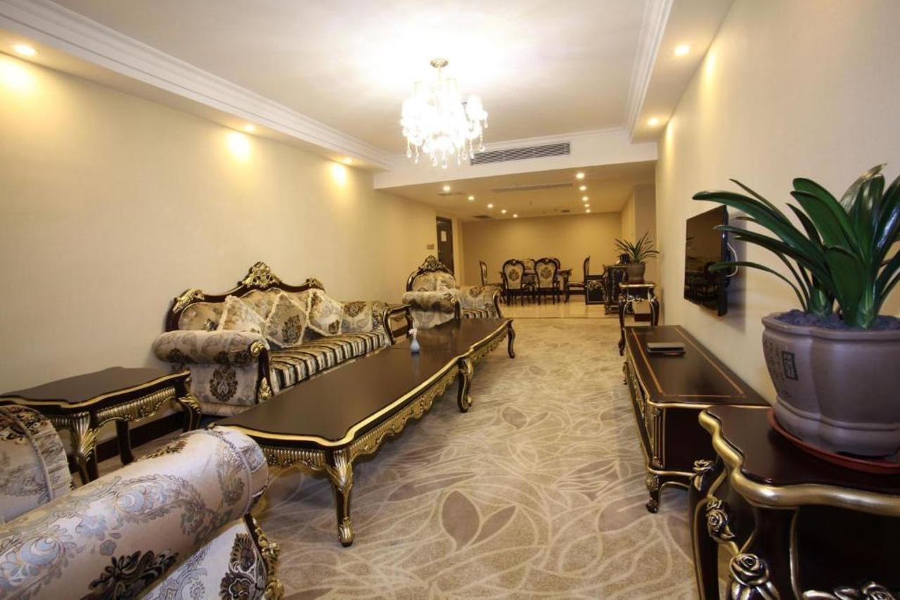 Guangzhou Jin Wan Li Business Hotel Экстерьер фото