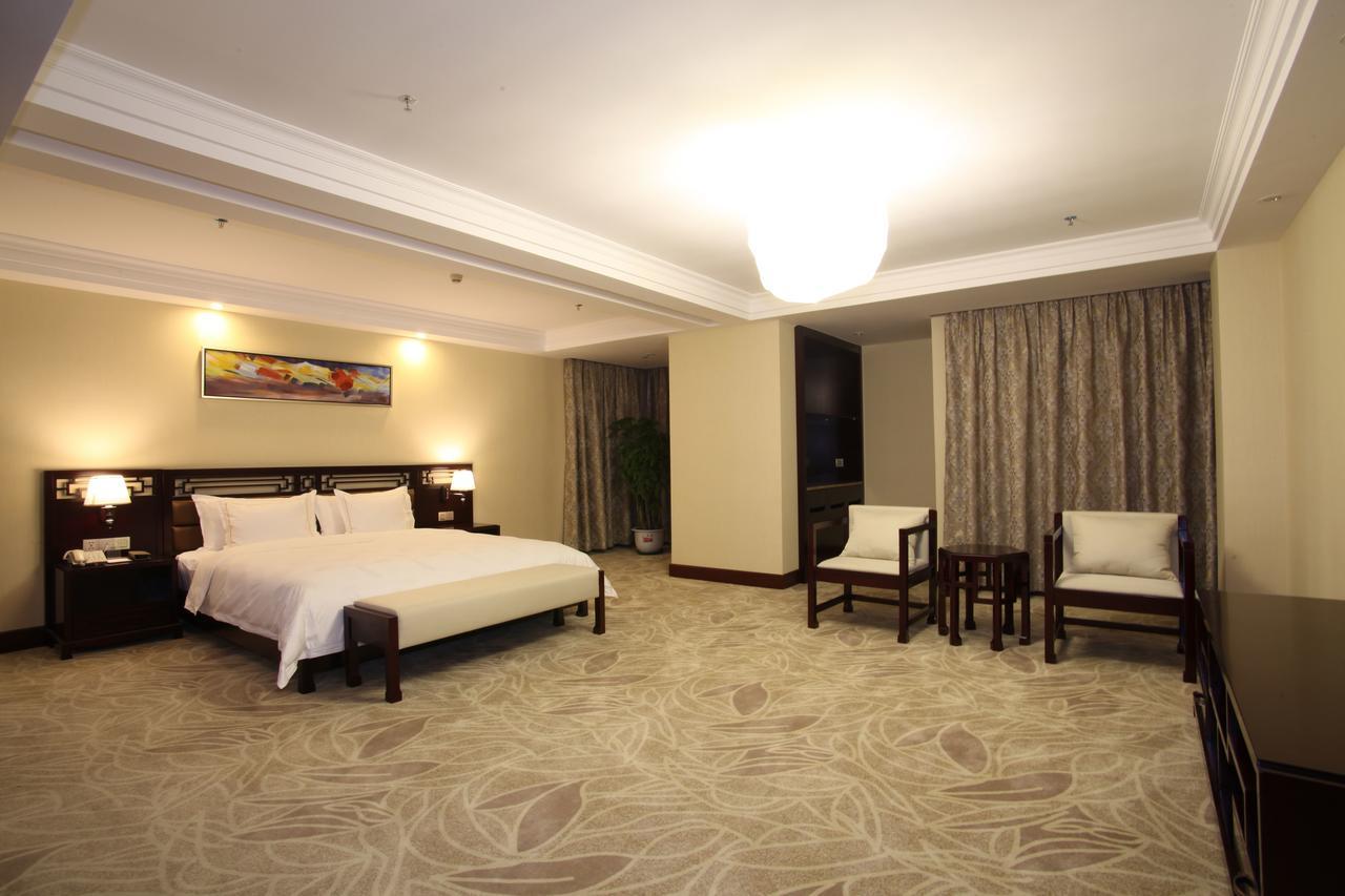 Guangzhou Jin Wan Li Business Hotel Экстерьер фото