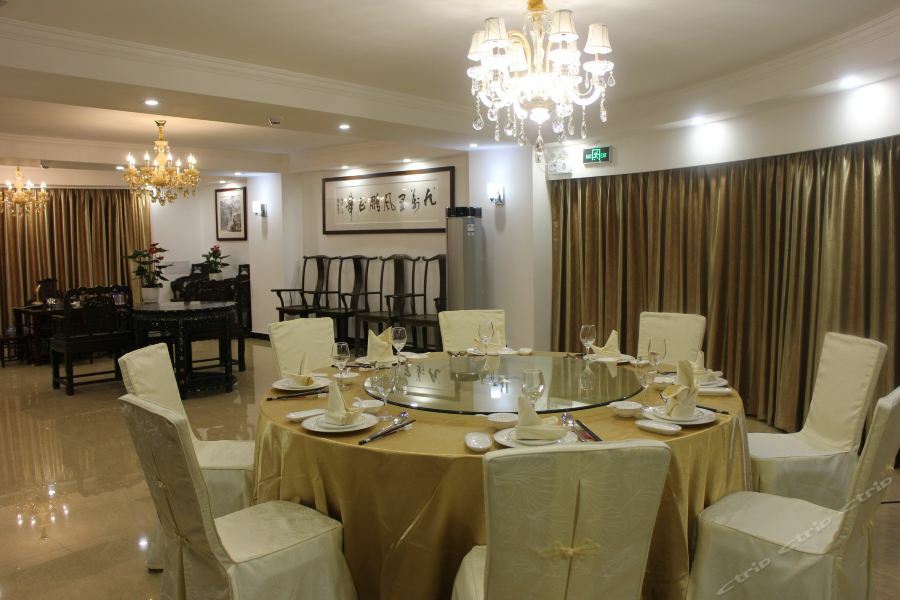 Guangzhou Jin Wan Li Business Hotel Экстерьер фото